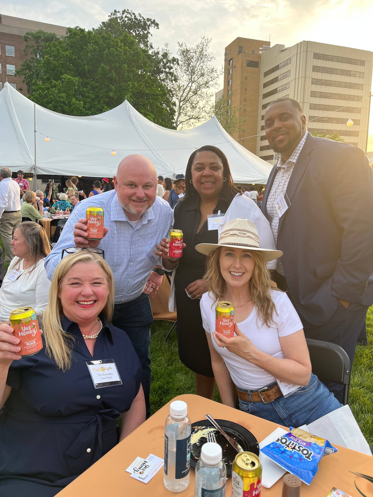 Yes Honey- 100% Honey Sweetened Soda- Strawberry Yes Honey