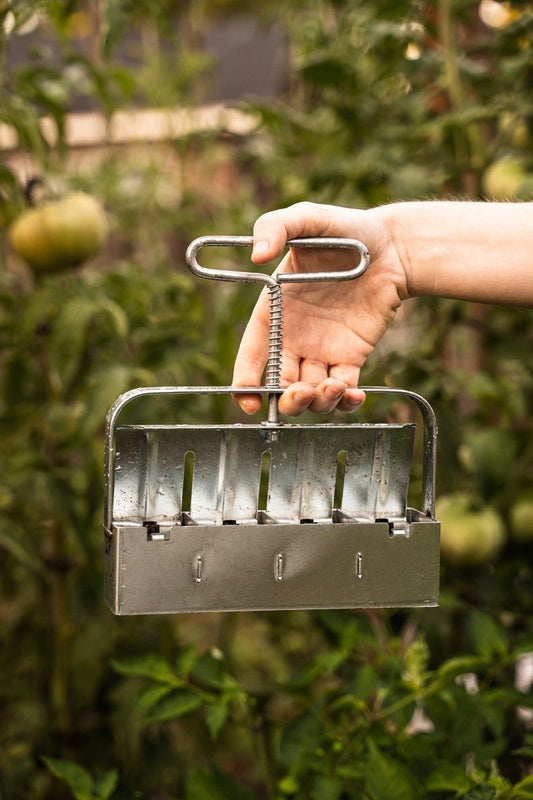 Soil Blocker - Medium-4 - Ladbrooke