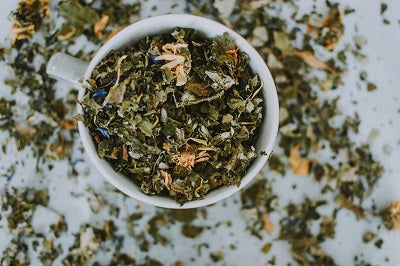 How to Create Your Own Tea Blend: A Step-by-Step Guide from Farm to Cup Harvick Farms