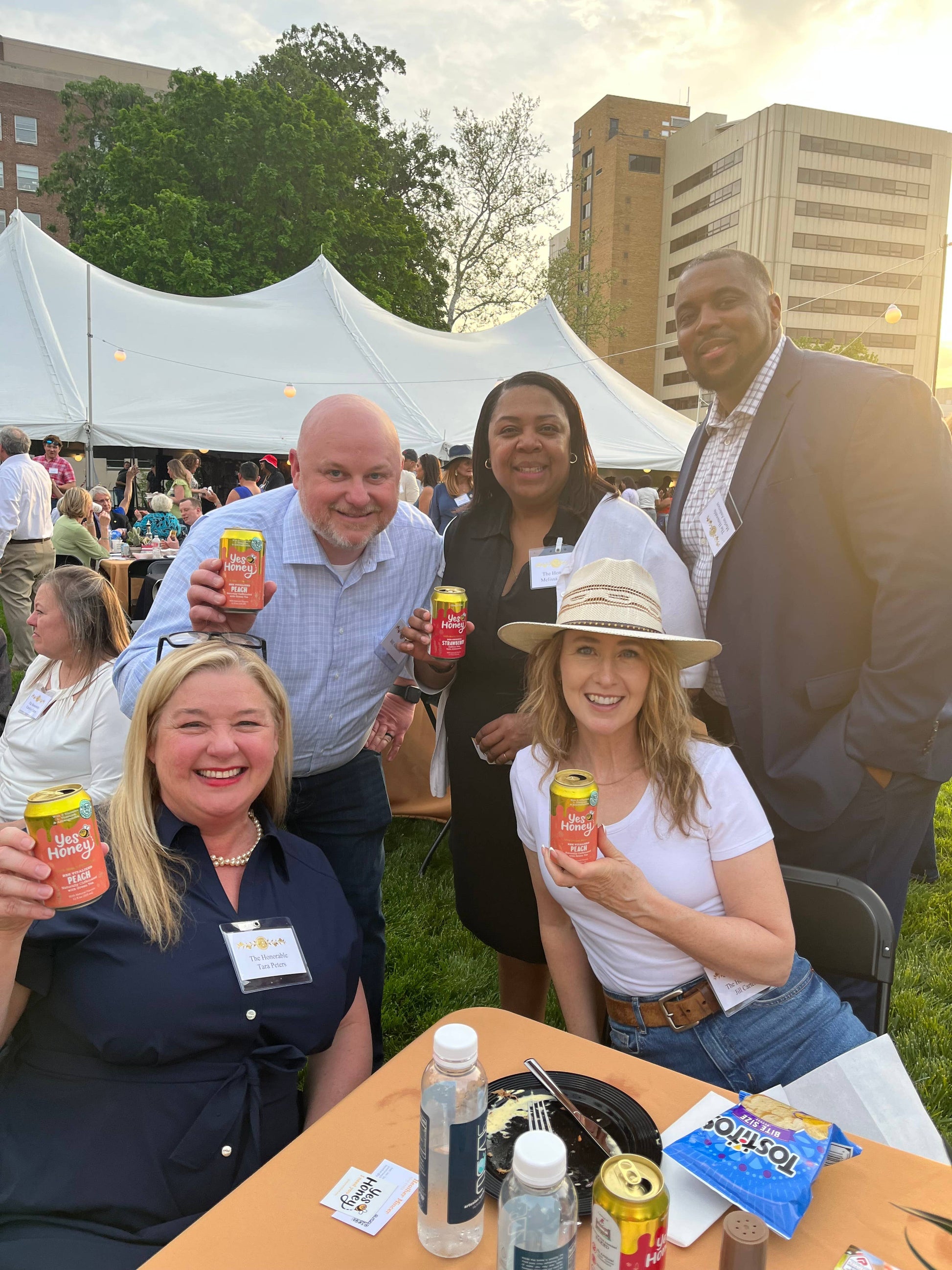 Yes Honey- 100% Honey Sweetened Soda- Strawberry  Yes Honey