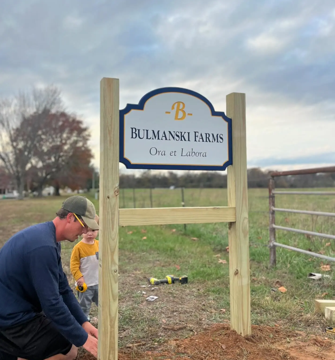 Pasture-Raised Farm Meats (Pork & Chicken) by Bulmanski Farms Harvick Farms