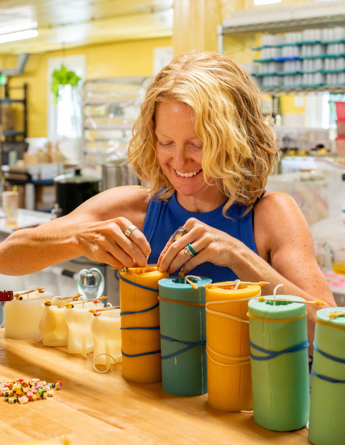 Strawberry Rhubarb Creamed Honey / 9oz. / Kansas City Messner Bee Farm