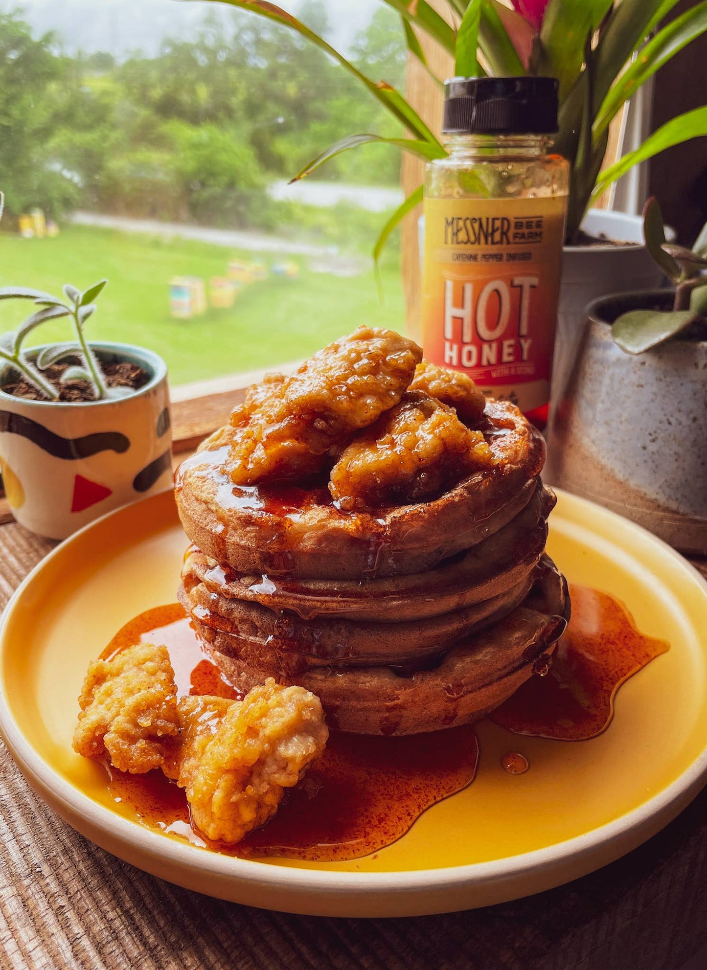 Hot Honey "With a Sting!"/ 12oz / Kansas City Infused Honey Messner Bee Farm